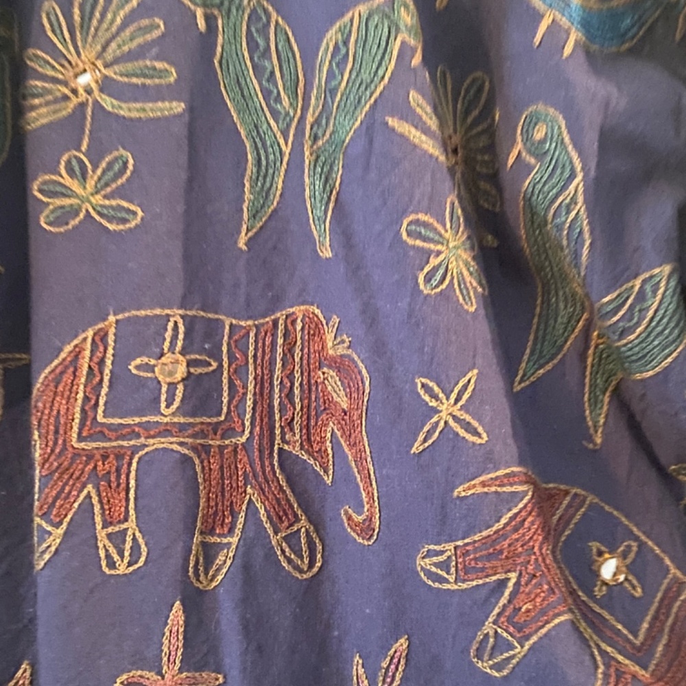 Embroidered Jacket - Picture 6 of 7